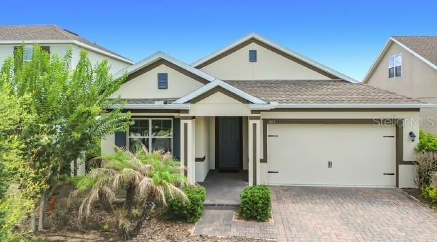 DAVENPORT, Florida 33897, 4 Bedrooms Bedrooms, ,3 BathroomsBathrooms,Residential,For Sale,ZABALLINA,0,MFRS5150780