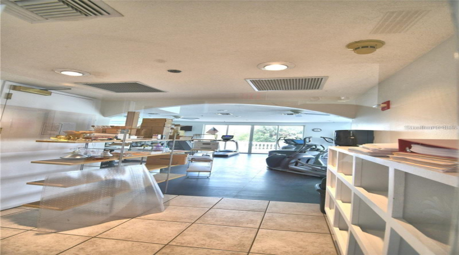 ORLANDO, Florida 32836, 2 Bedrooms Bedrooms, ,2 BathroomsBathrooms,Residential,For Sale,THE ESPLANADE,0,MFRO6410636
