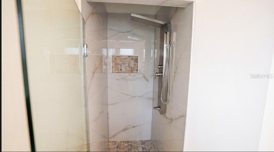 Master Bathroom 1.2