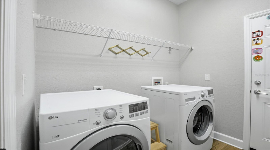 DAVENPORT, Florida 33896, 3 Bedrooms Bedrooms, ,2 BathroomsBathrooms,Residential,For Sale,MILLEDGE,0,MFRS5151037