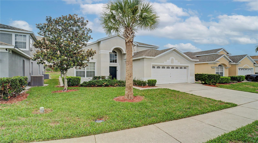 KISSIMMEE, Florida 34747, 5 Bedrooms Bedrooms, ,3 BathroomsBathrooms,Residential,For Sale,WYNDHAM PALMS,0,MFRO6412908