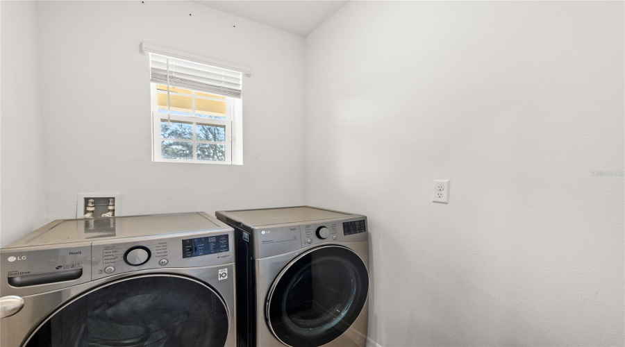 DAVENPORT, Florida 33837, 3 Bedrooms Bedrooms, ,2 BathroomsBathrooms,Residential,For Sale,ROSYDALE,0,MFRO6410401