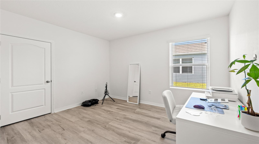 DAVENPORT, Florida 33837, 3 Bedrooms Bedrooms, ,2 BathroomsBathrooms,Residential,For Sale,ROSYDALE,0,MFRO6410401