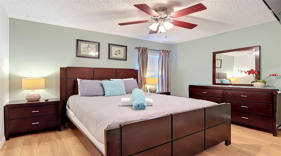 Spacious Guest Bedroom