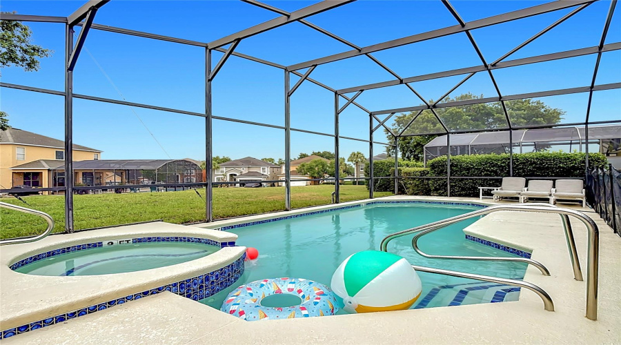 Private Heated Pool and Spa