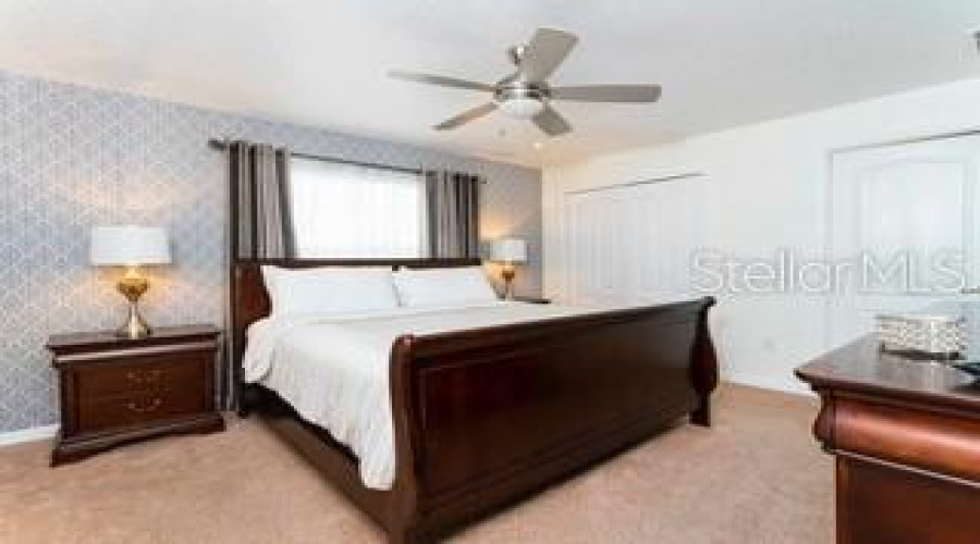 KISSIMMEE, Florida 34747, 4 Bedrooms Bedrooms, ,3 BathroomsBathrooms,Residential,For Sale,BANANA PALM,0,MFRG5112991