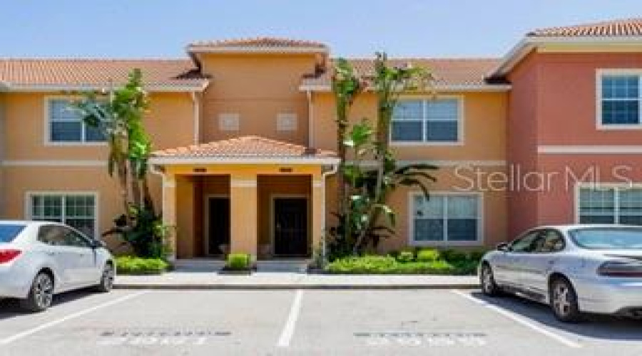 KISSIMMEE, Florida 34747, 4 Bedrooms Bedrooms, ,3 BathroomsBathrooms,Residential,For Sale,BANANA PALM,0,MFRG5112991