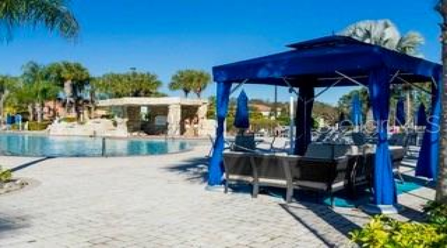 KISSIMMEE, Florida 34747, 4 Bedrooms Bedrooms, ,3 BathroomsBathrooms,Residential,For Sale,BANANA PALM,0,MFRG5112991