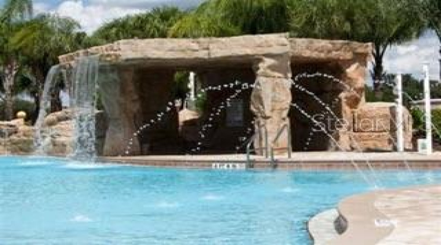 KISSIMMEE, Florida 34747, 4 Bedrooms Bedrooms, ,3 BathroomsBathrooms,Residential,For Sale,BANANA PALM,0,MFRG5112991