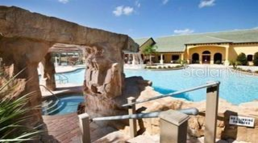 KISSIMMEE, Florida 34747, 4 Bedrooms Bedrooms, ,3 BathroomsBathrooms,Residential,For Sale,BANANA PALM,0,MFRG5112991