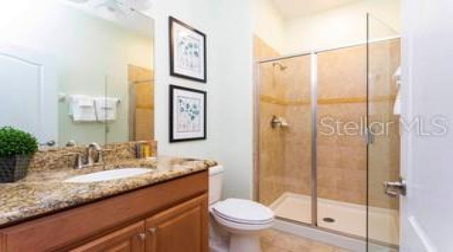 KISSIMMEE, Florida 34747, 4 Bedrooms Bedrooms, ,3 BathroomsBathrooms,Residential,For Sale,BANANA PALM,0,MFRG5112991