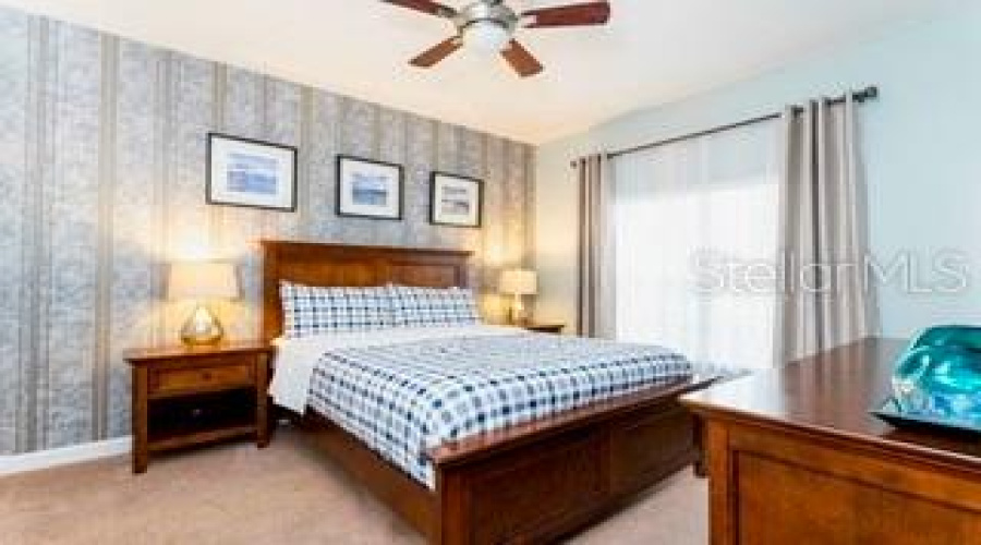 KISSIMMEE, Florida 34747, 4 Bedrooms Bedrooms, ,3 BathroomsBathrooms,Residential,For Sale,BANANA PALM,0,MFRG5112991