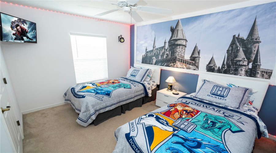 KISSIMMEE, Florida 34747, 4 Bedrooms Bedrooms, ,3 BathroomsBathrooms,Residential,For Sale,WHITE ORCHID,0,MFRO6412639