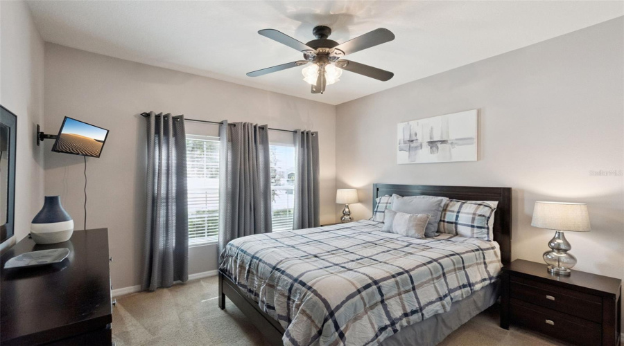 DAVENPORT, Florida 33837, 4 Bedrooms Bedrooms, ,2 BathroomsBathrooms,Residential,For Sale,BRIDGEFORD CROSSING,0,MFRO6412875