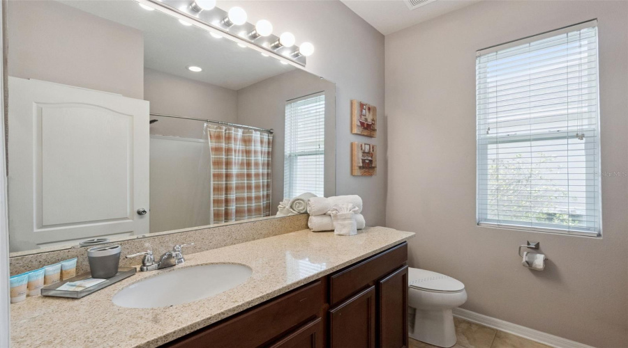 DAVENPORT, Florida 33837, 4 Bedrooms Bedrooms, ,2 BathroomsBathrooms,Residential,For Sale,BRIDGEFORD CROSSING,0,MFRO6412875