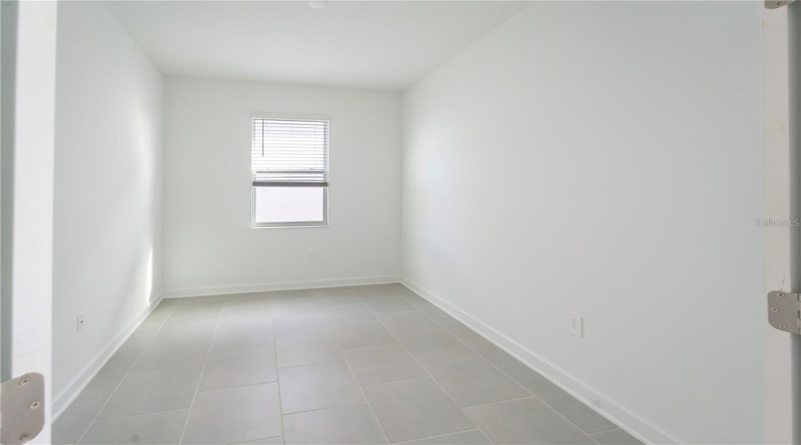 DAVENPORT, Florida 33837, 4 Bedrooms Bedrooms, ,2 BathroomsBathrooms,Residential,For Sale,REDBRIDGE,0,MFRO6413062