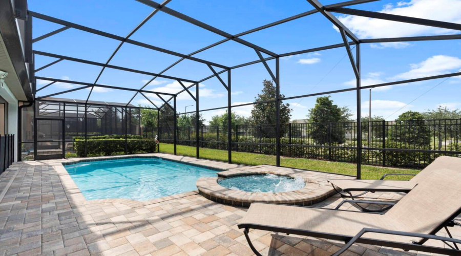 KISSIMMEE, Florida 34747, 9 Bedrooms Bedrooms, ,6 BathroomsBathrooms,Residential,For Sale,SUNSHINE RIDGE,0,MFRO6363130