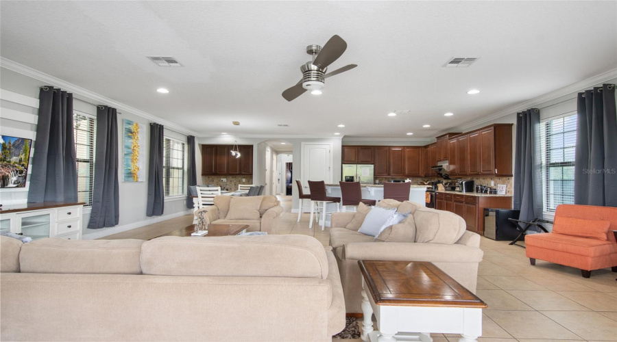 REUNION, Florida 34747, 5 Bedrooms Bedrooms, ,5 BathroomsBathrooms,Residential,For Sale,DESERT MOUNTAIN,0,MFRO6412283