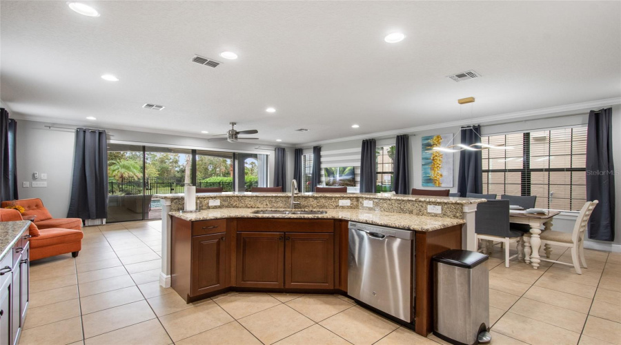 REUNION, Florida 34747, 5 Bedrooms Bedrooms, ,5 BathroomsBathrooms,Residential,For Sale,DESERT MOUNTAIN,0,MFRO6412283