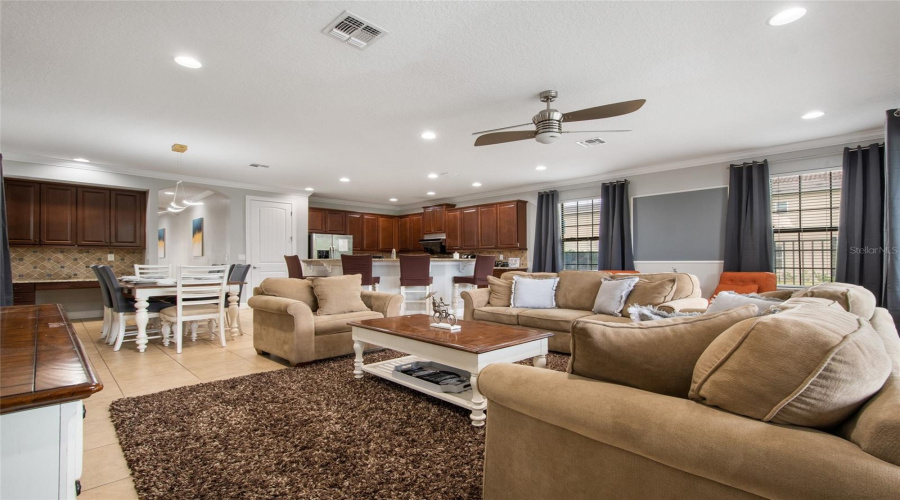 REUNION, Florida 34747, 5 Bedrooms Bedrooms, ,5 BathroomsBathrooms,Residential,For Sale,DESERT MOUNTAIN,0,MFRO6412283