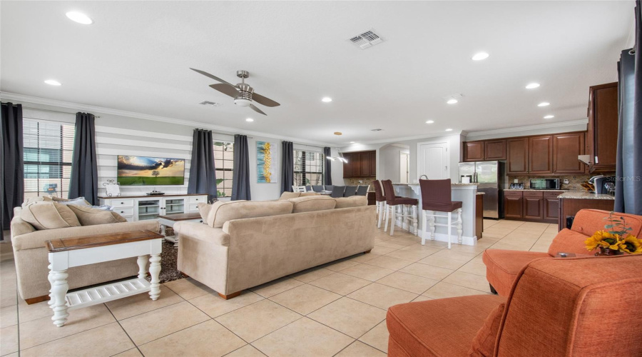 REUNION, Florida 34747, 5 Bedrooms Bedrooms, ,5 BathroomsBathrooms,Residential,For Sale,DESERT MOUNTAIN,0,MFRO6412283