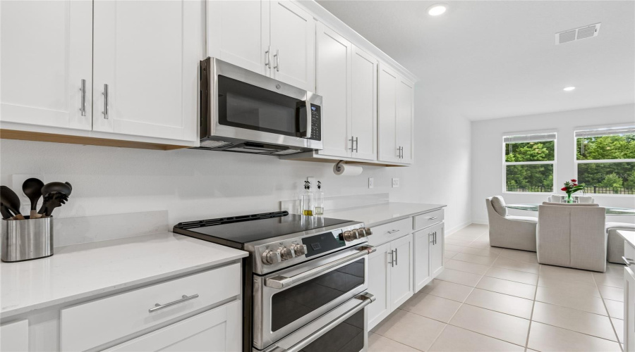 DAVENPORT, Florida 33837, 4 Bedrooms Bedrooms, ,3 BathroomsBathrooms,Residential,For Sale,DAGENHAM,0,MFRTB8514571