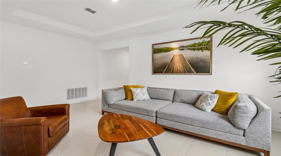 DAVENPORT, Florida 33837, 4 Bedrooms Bedrooms, ,3 BathroomsBathrooms,Residential,For Sale,DAGENHAM,0,MFRTB8514571