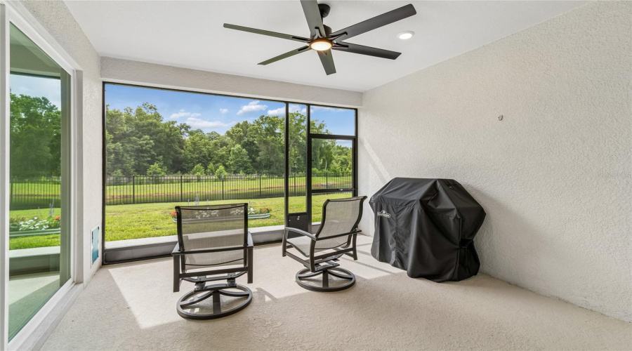 DAVENPORT, Florida 33837, 4 Bedrooms Bedrooms, ,3 BathroomsBathrooms,Residential,For Sale,DAGENHAM,0,MFRTB8514571
