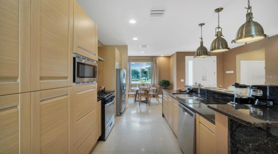 KISSIMMEE, Florida 34747, 4 Bedrooms Bedrooms, ,4 BathroomsBathrooms,Residential,For Sale,AMAZONAS,0,MFRO6413041