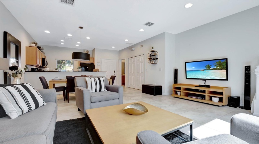 KISSIMMEE, Florida 34747, 2 Bedrooms Bedrooms, ,2 BathroomsBathrooms,Residential,For Sale,WHITE ORCHID,0,MFRS5150815
