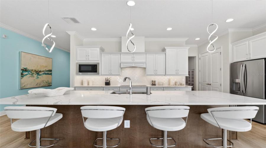 KISSIMMEE, Florida 34747, 3 Bedrooms Bedrooms, ,2 BathroomsBathrooms,Residential,For Sale,FOUR SEASONS,0,MFRS5150955