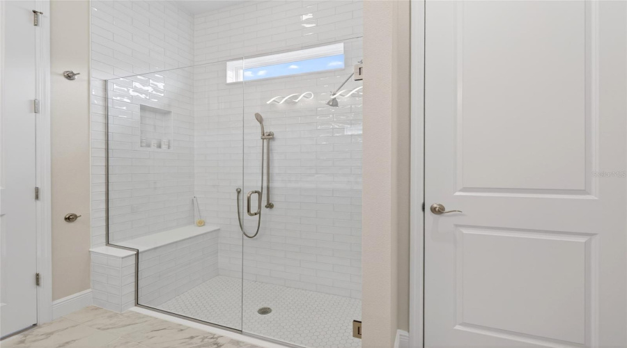 KISSIMMEE, Florida 34747, 3 Bedrooms Bedrooms, ,2 BathroomsBathrooms,Residential,For Sale,FOUR SEASONS,0,MFRS5150955