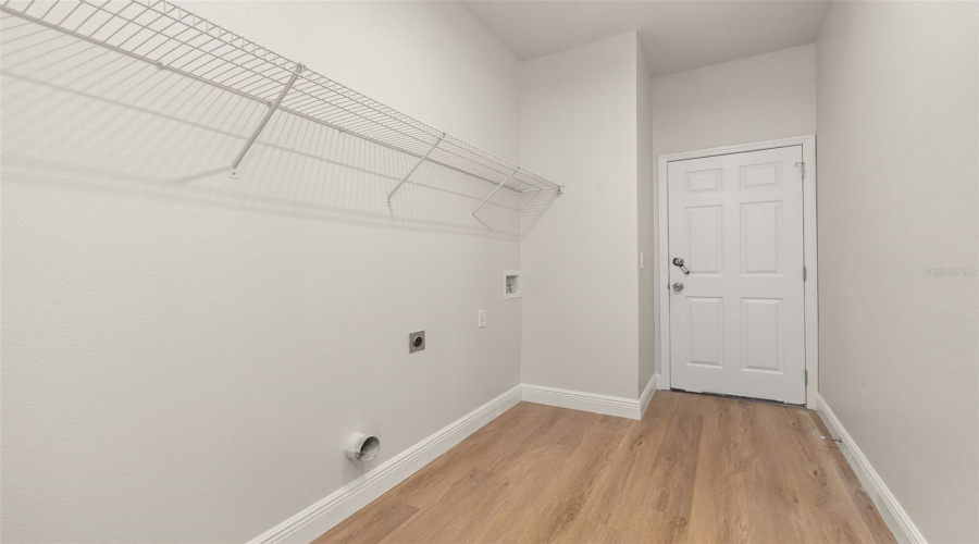 DAVENPORT, Florida 33897, 4 Bedrooms Bedrooms, ,3 BathroomsBathrooms,Residential,For Sale,KETTERING,0,MFRS5151043