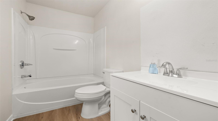 DAVENPORT, Florida 33897, 4 Bedrooms Bedrooms, ,3 BathroomsBathrooms,Residential,For Sale,KETTERING,0,MFRS5151043
