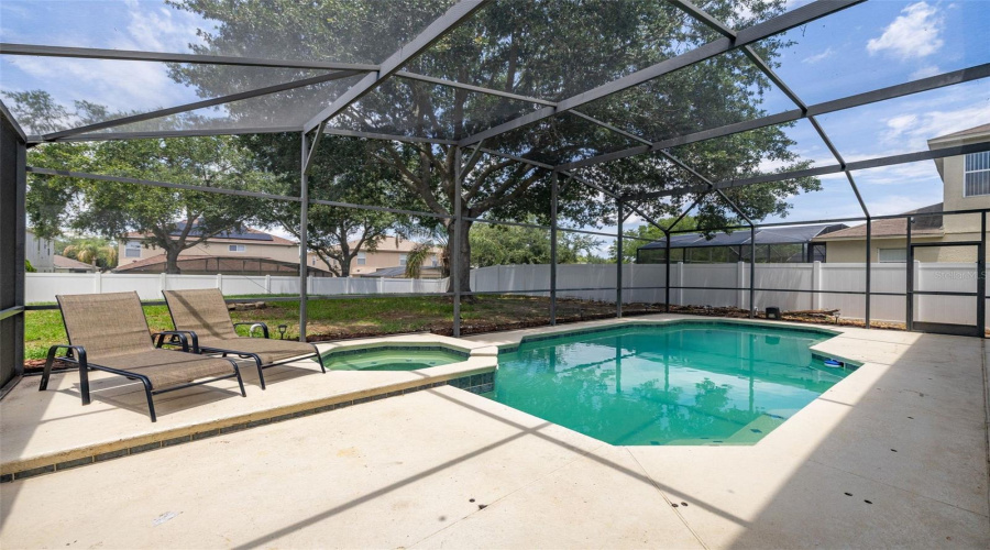 DAVENPORT, Florida 33897, 4 Bedrooms Bedrooms, ,3 BathroomsBathrooms,Residential,For Sale,KETTERING,0,MFRS5151043