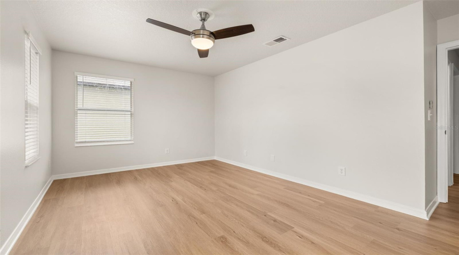 DAVENPORT, Florida 33897, 4 Bedrooms Bedrooms, ,3 BathroomsBathrooms,Residential,For Sale,KETTERING,0,MFRS5151043