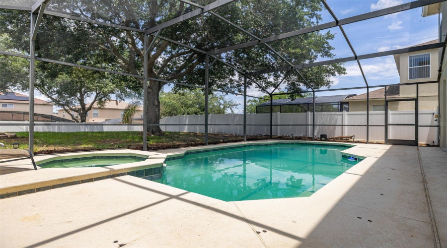 DAVENPORT, Florida 33897, 4 Bedrooms Bedrooms, ,3 BathroomsBathrooms,Residential,For Sale,KETTERING,0,MFRS5151043