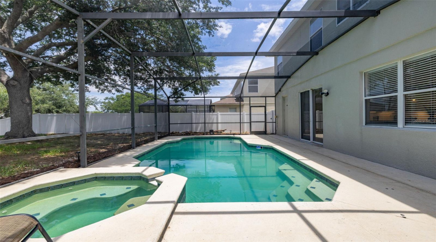 DAVENPORT, Florida 33897, 4 Bedrooms Bedrooms, ,3 BathroomsBathrooms,Residential,For Sale,KETTERING,0,MFRS5151043