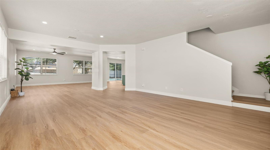 DAVENPORT, Florida 33897, 4 Bedrooms Bedrooms, ,3 BathroomsBathrooms,Residential,For Sale,KETTERING,0,MFRS5151043