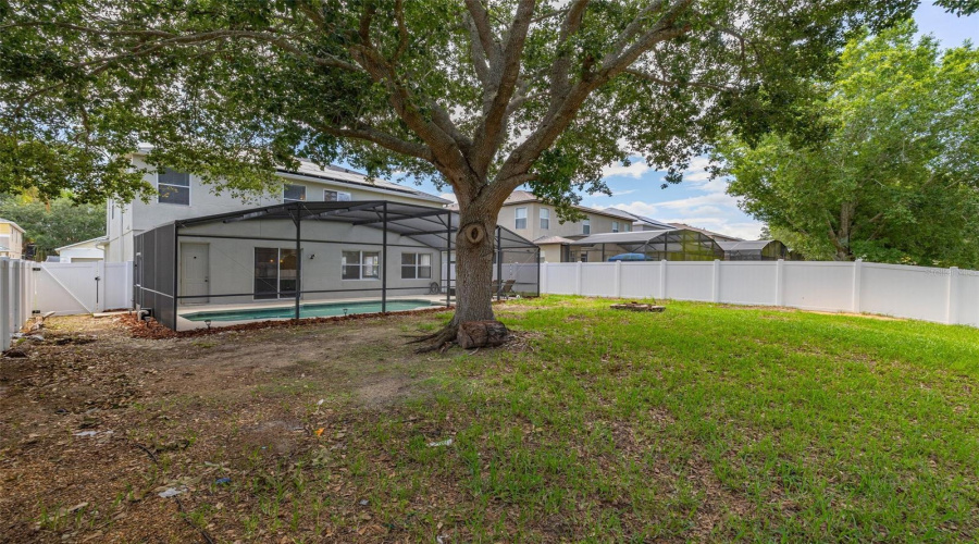 DAVENPORT, Florida 33897, 4 Bedrooms Bedrooms, ,3 BathroomsBathrooms,Residential,For Sale,KETTERING,0,MFRS5151043