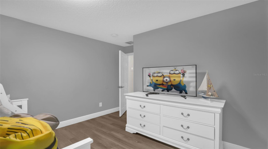 KISSIMMEE, Florida 34746, 4 Bedrooms Bedrooms, ,3 BathroomsBathrooms,Residential,For Sale,BAREFOOT BEACH,0,MFRO6412507