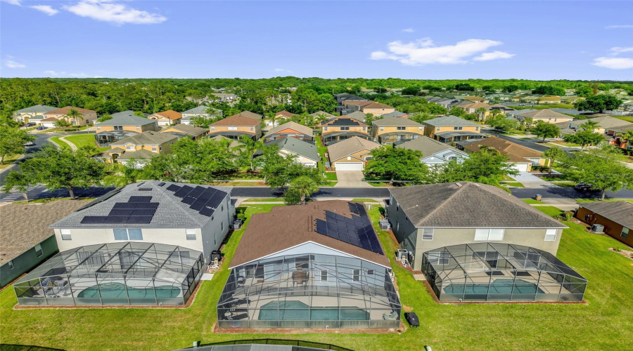 KISSIMMEE, Florida 34746, 4 Bedrooms Bedrooms, ,3 BathroomsBathrooms,Residential,For Sale,BAREFOOT BEACH,0,MFRO6412507