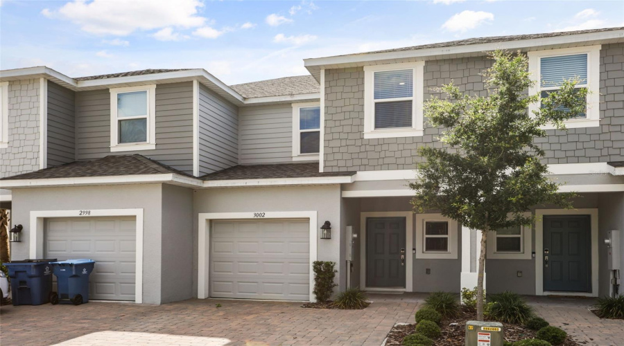 DAVENPORT, Florida 33837, 3 Bedrooms Bedrooms, ,2 BathroomsBathrooms,Residential,For Sale,CANARY,0,MFRO6412486