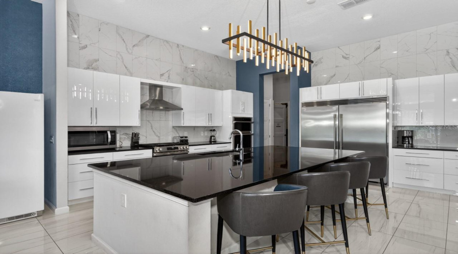 DAVENPORT, Florida 33837, 11 Bedrooms Bedrooms, ,11 BathroomsBathrooms,Residential,For Sale,OAK BLOSSOM,0,MFRTB8514868