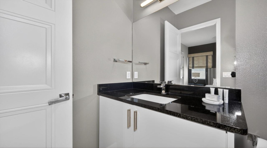 DAVENPORT, Florida 33837, 11 Bedrooms Bedrooms, ,11 BathroomsBathrooms,Residential,For Sale,OAK BLOSSOM,0,MFRTB8514868