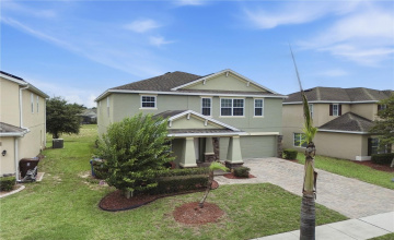 DAVENPORT, Florida 33837, 5 Bedrooms Bedrooms, ,3 BathroomsBathrooms,Residential,For Sale,GRANADA,0,MFRG5113198