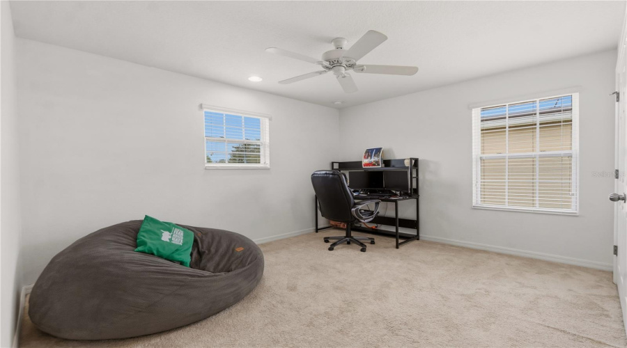 DAVENPORT, Florida 33837, 5 Bedrooms Bedrooms, ,3 BathroomsBathrooms,Residential,For Sale,GRANADA,0,MFRG5113198