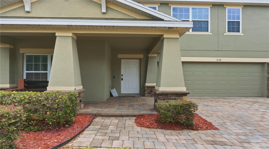 DAVENPORT, Florida 33837, 5 Bedrooms Bedrooms, ,3 BathroomsBathrooms,Residential,For Sale,GRANADA,0,MFRG5113198