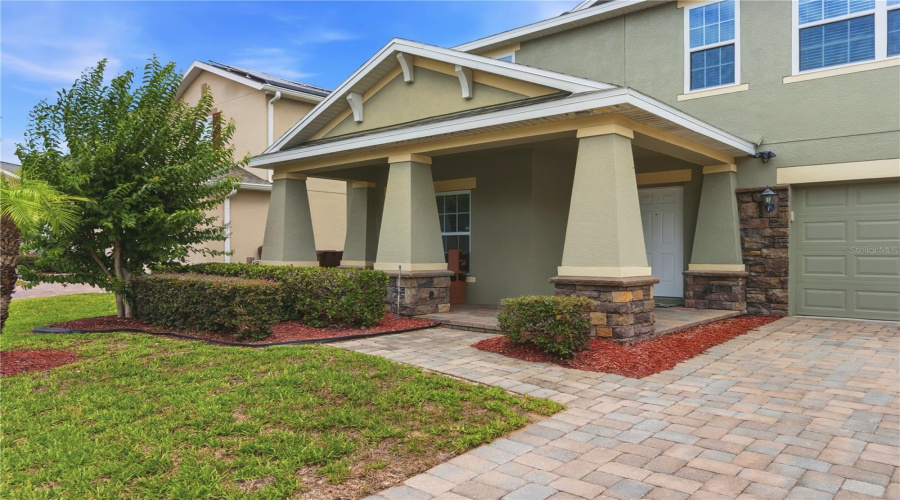 DAVENPORT, Florida 33837, 5 Bedrooms Bedrooms, ,3 BathroomsBathrooms,Residential,For Sale,GRANADA,0,MFRG5113198