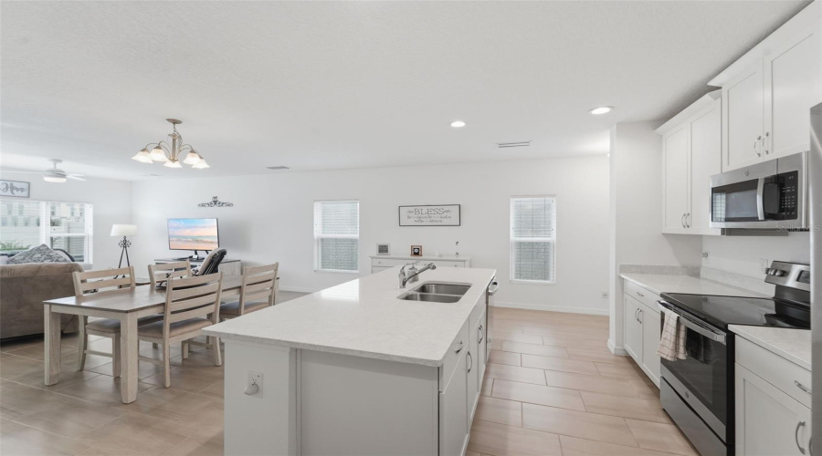 KISSIMMEE, Florida 34746, 4 Bedrooms Bedrooms, ,2 BathroomsBathrooms,Residential,For Sale,WISPY CYPRESS,0,MFRV4948931
